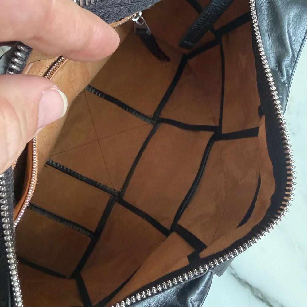 Bottega Veneta Black Intrecciato Leather Arco Camera Shoulder Bag 731165